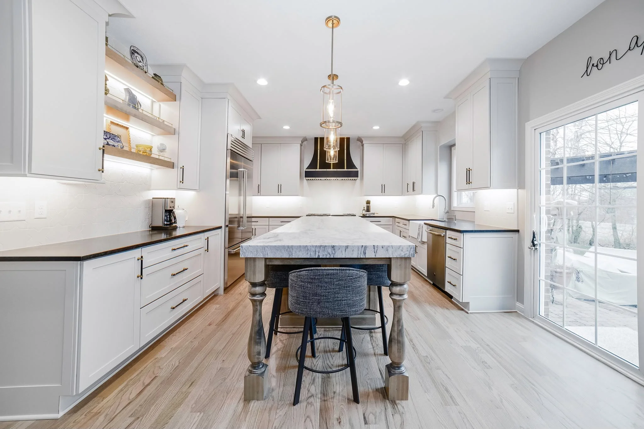 Finished kitchen remodel photo 1 serving NECA, Grand Rapids MI