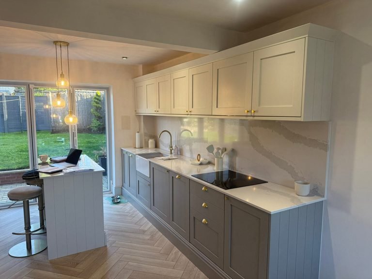 Kitchen Design — Kitchen Transitional Design Heritage Hill Grand Rapids MI — photo 4