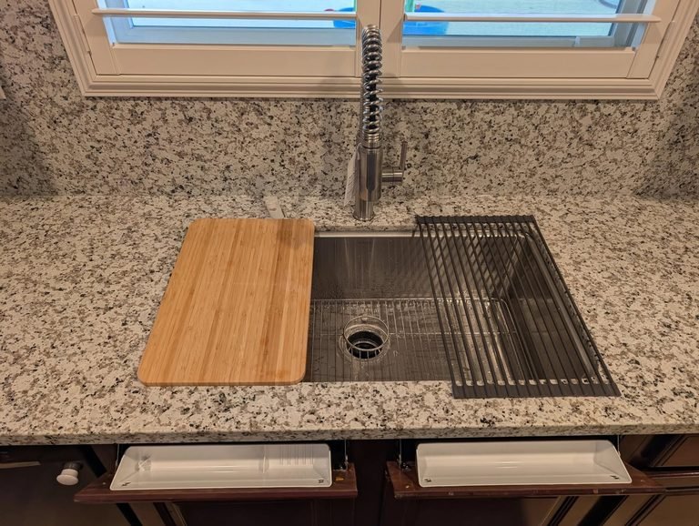 Appliance & Plumbing — Undermount Sink Faucet Roosevelt Park Grand Rapids MI — photo 3