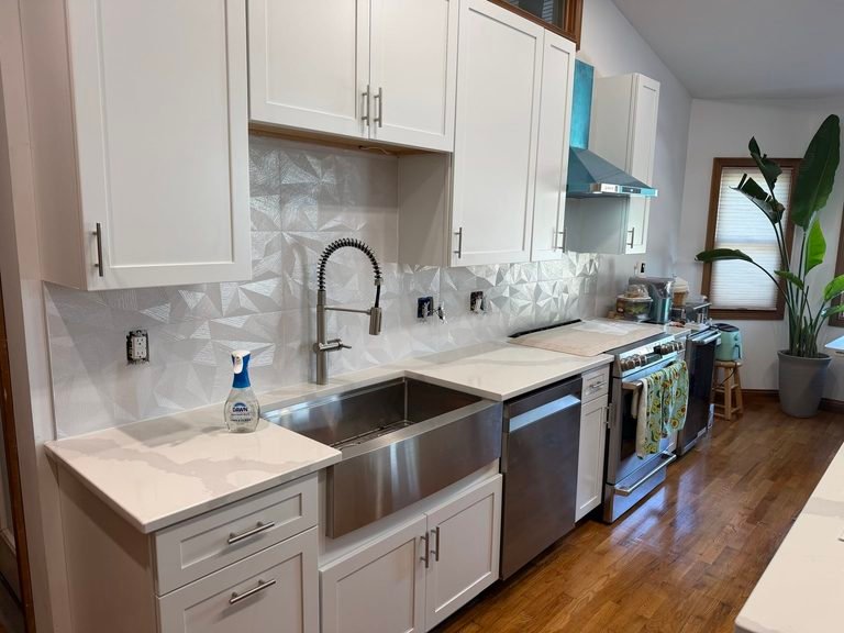 Kitchen Flooring — Kitchen Porcelain Tile Roosevelt Park Grand Rapids — photo 3